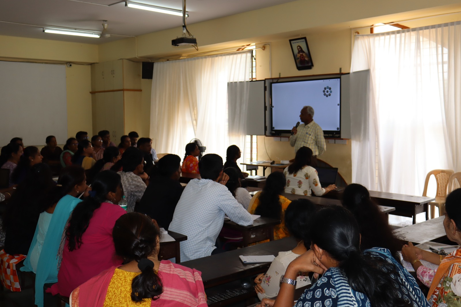 Accounting and compliance session in progress