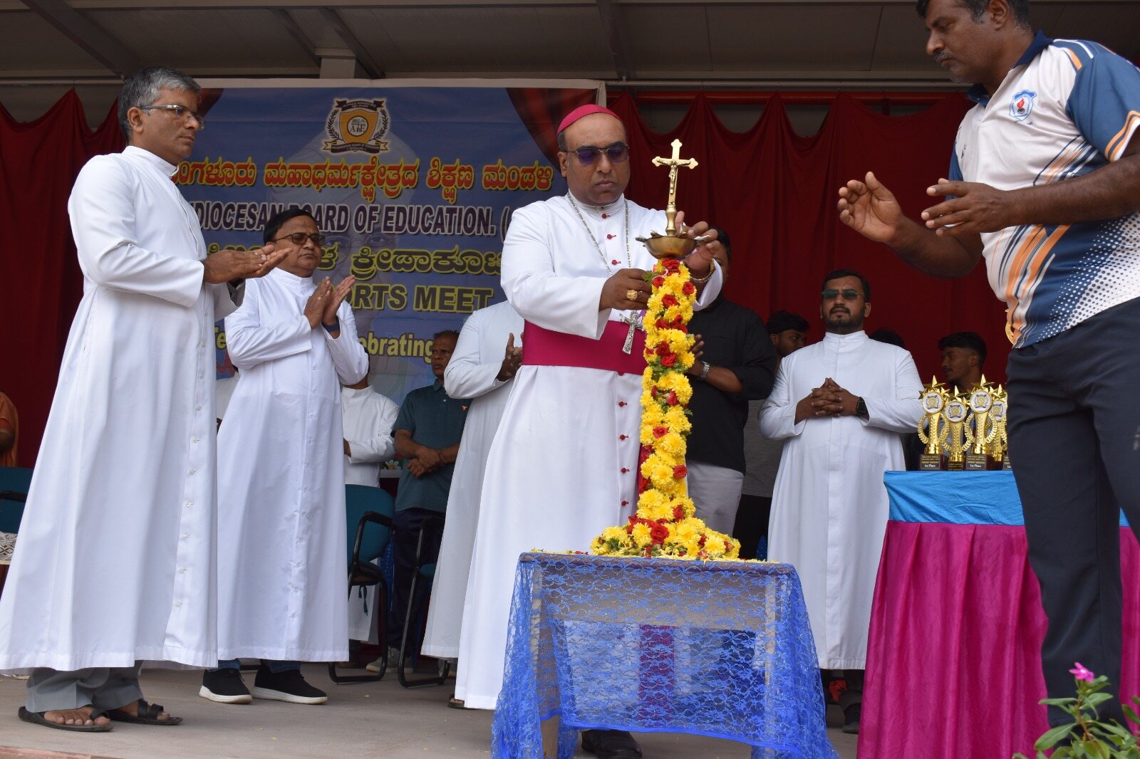 Inauguration and ceremonial lamp lighting