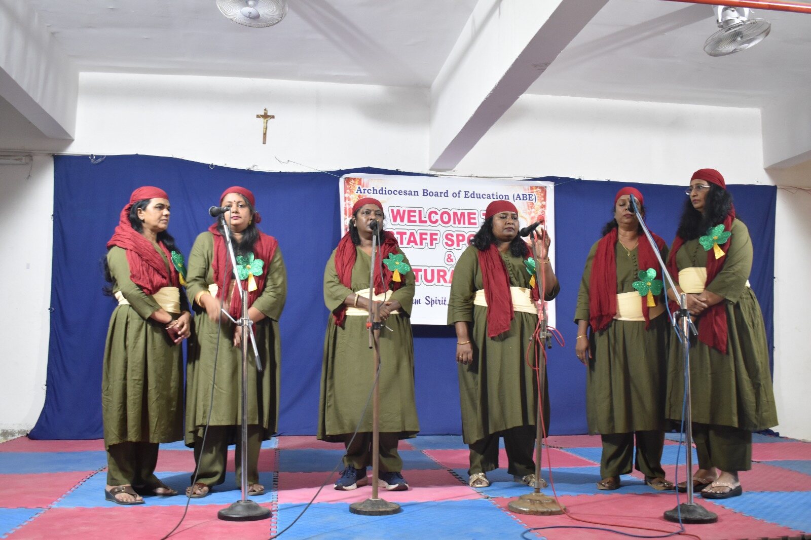 Themed group performance